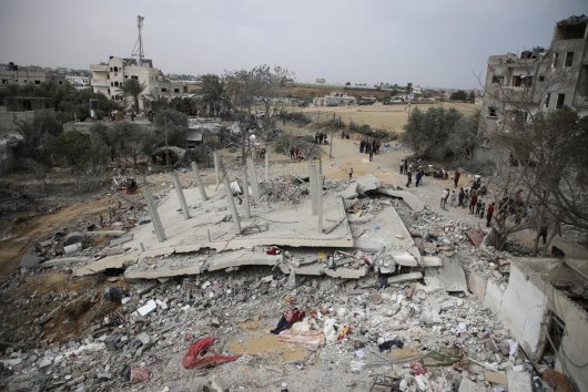 Izrael oznámil, že naďalej plánuje operáciu v meste Rafah