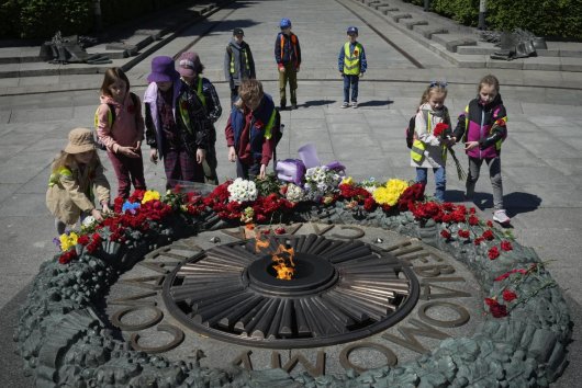 Ukrajina ONLINE: Rusko prišlo o ďalších takmer tisíc vojakov
