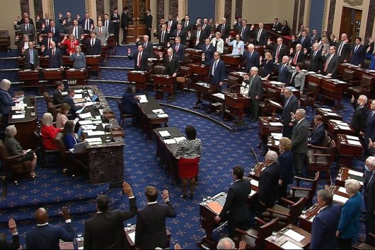 USA: Republikáni predstavili návrhy zákonov o pomoci pre Ukrajinu a Izrael
