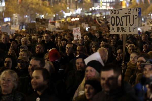 Pražská demonštrácia: Tisíce ľudí žiadali Babišov koniec