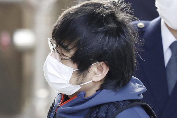 Japonská prokuratúra obžalovala muža podozrivého z vraždy expremiéra Abeho 