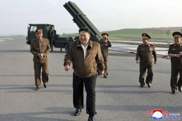 KĽDR tento rok nasadí do armády nový salvový raketomet