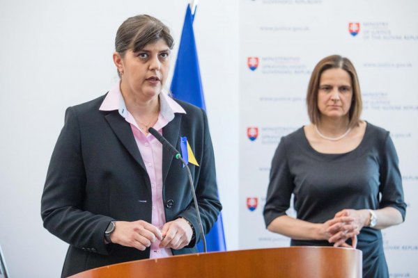 Podľa Šimečku už Ficove reformy kritizuje aj Európska prokuratúra