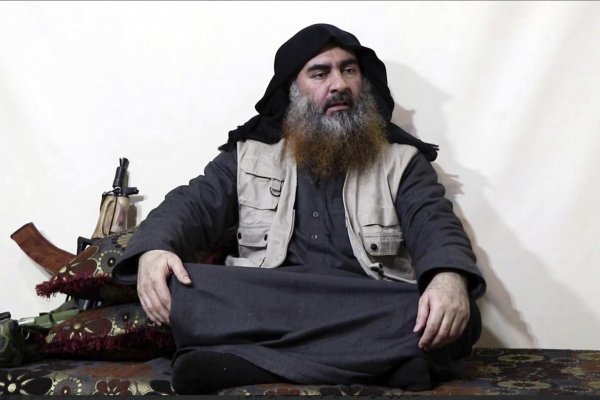 Vodca islamistov Baghdádí sa prvýkrát po piatich rokoch objavil na videu 