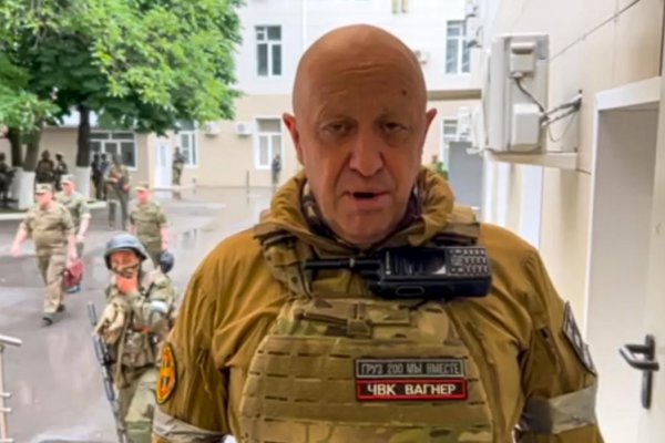 Prigožin tvrdí, že obsadil vojenské objekty v Rostove nad Donom