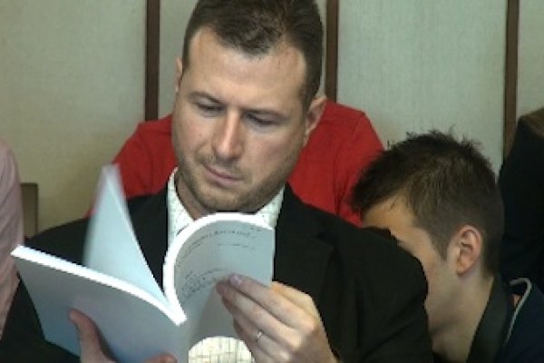 Poslanci  rokovali o obžalobe na prezidenta Gašparoviča