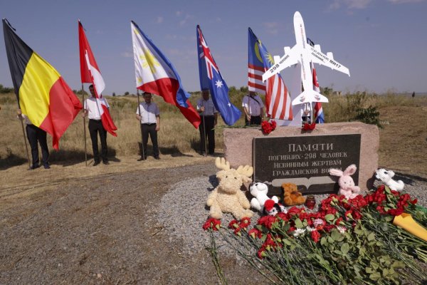 Pred 10 rokmi zostrelili Rusi lietadlo plné turistov. Najskôr sa tým chválili, potom zapierali