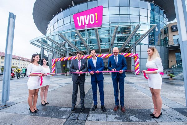 Polus City Center je oddnes VIVO! Bratislava s viac obchodmi a vylepšenou ponukou