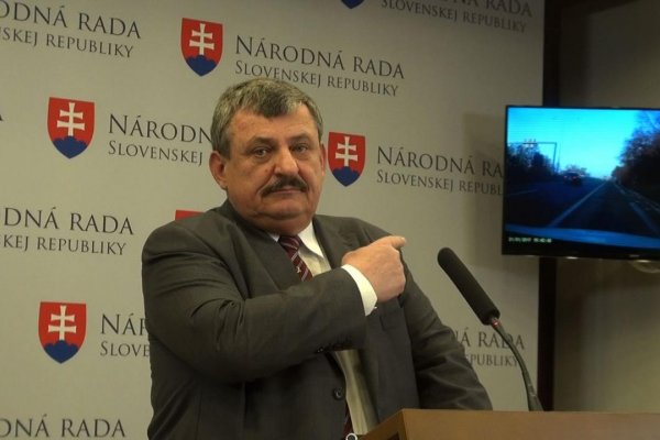 Poslanec Hrnko naznačil zneužívanie polície na politický boj