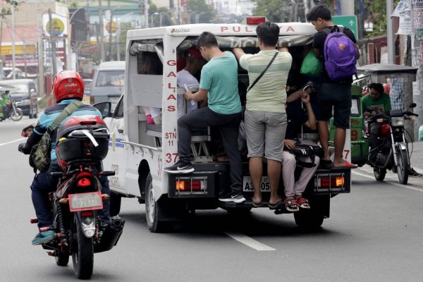 Filipínskeho novinára zastrelili cestou do práce