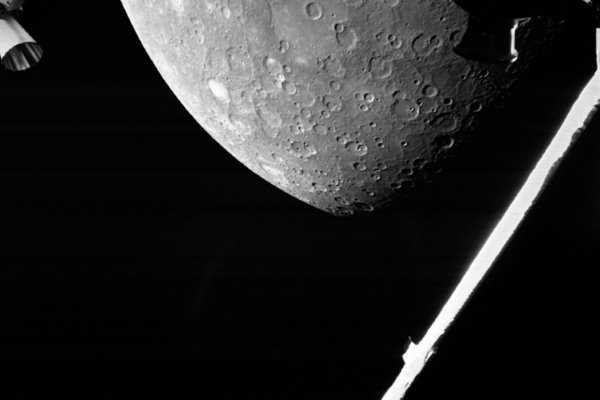 Sonda BepiColombo poslala prvú snímku Merkúra