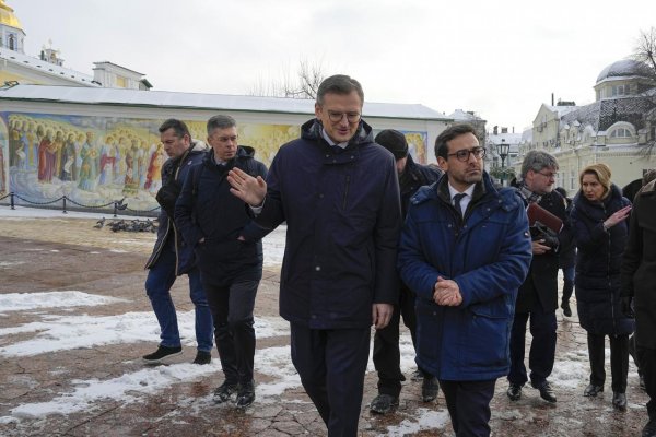 Nový šéf francúzskej diplomacie dorazil do Kyjeva na svoju prvú zahraničnú cestu