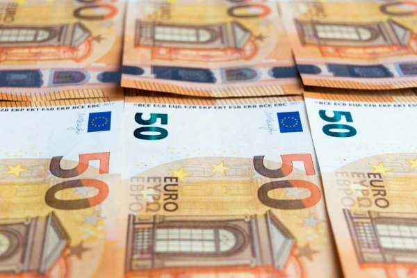 Slovensko predalo dlhopisy za 650 miliónov eur