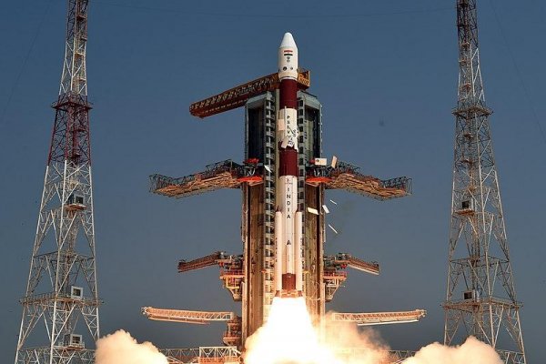 India vypustila prvú sondu na skúmanie Slnka