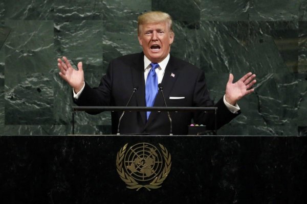 Trump: Ostatně soudím, že Severní Korea musí být zničena