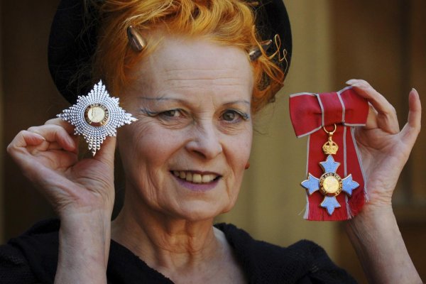 Zomrela britská módna ikona Vivienne Westwoodová