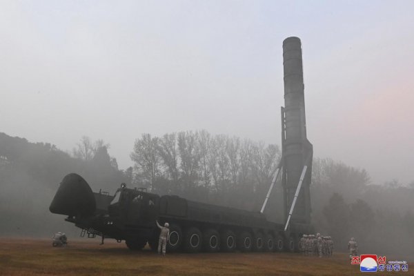 Severná Kórea poskytne Rusku viac balistických rakiet a ťažkej techniky