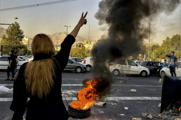 Aktivisti v Iráne vyzvali na trojdňové protesty, chcú otriasť ekonomikou