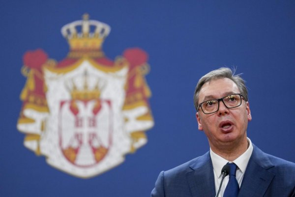 Srbský prezident vyhlásil na 17. decembra predčasné voľby