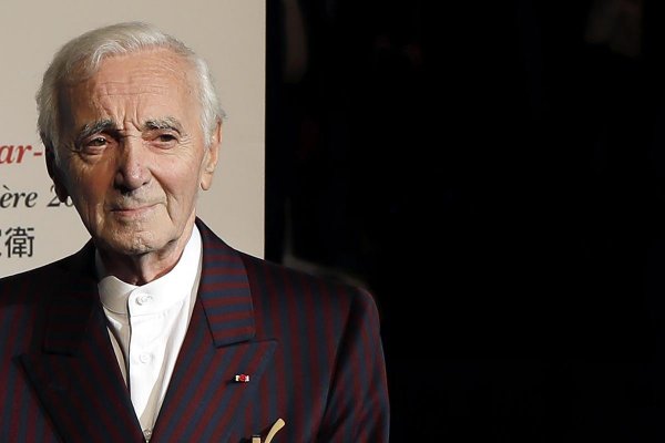 Zomrel Charles Aznavour