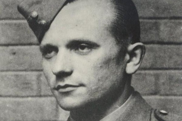 Jozef Gabčík bol pravdepodobne najväčší slovenský vojenský hrdina 