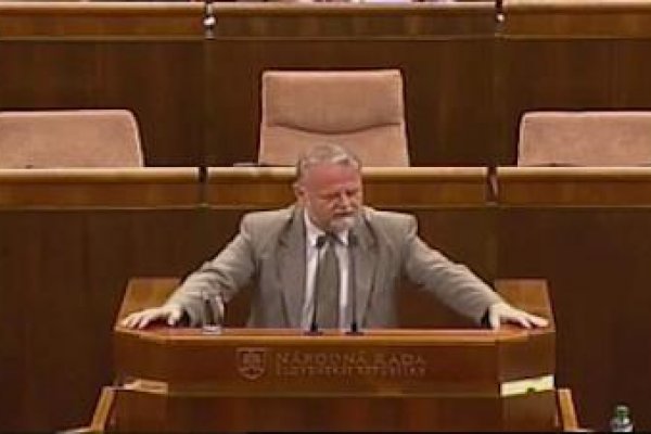 Osuského prejav v parlamente sa stal hitom internetu