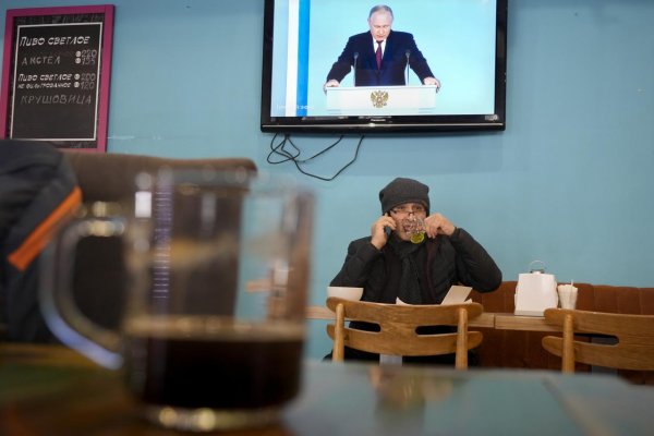 Ruská televízia čelila počas Putinovho prejavu výpadku, pravdepodobne bola terčom útokov