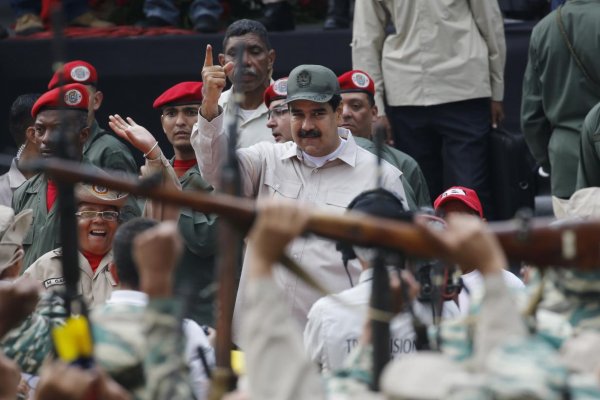 Venezuelský prezident Nicolás Maduro ohlásil porážku povstalcov