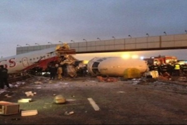 Šofér nafilmoval haváriu lietadla