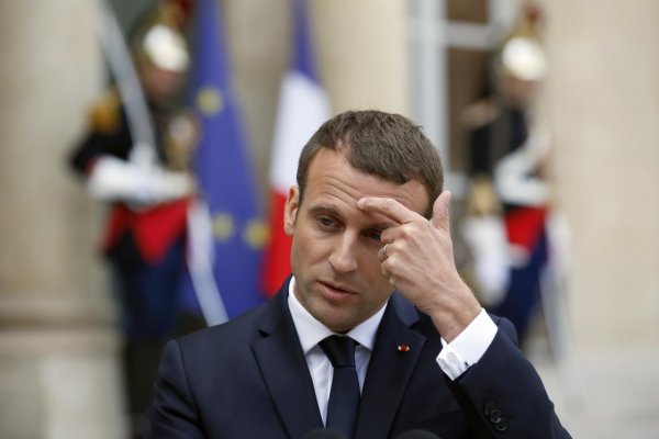 Macron zvíťazil v druhom kole francúzskych volieb