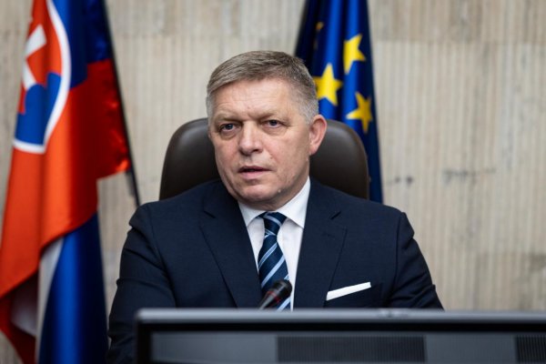 Fico zdôraznil, že nebude hlasovať za žiadne sankcie proti Rusku, pokiaľ nebudú na stole analýzy dopadov na Slovensko