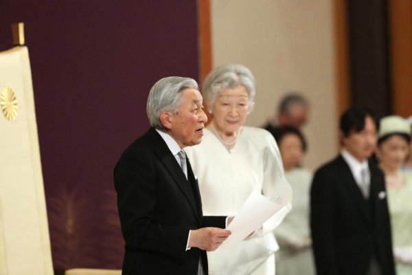 Japonský cisár Akihito abdikoval. Na tróne bol tridsať rokov