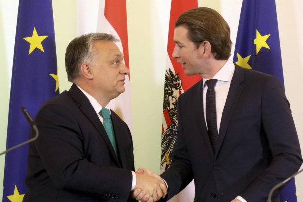 Kurz, Orbán, Trump: Pokrivená os ochotných
