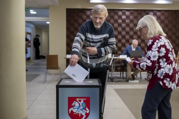 V Litve sa koná druhé kolo prezidentských volieb