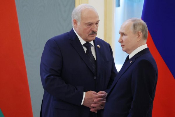 Putin rokoval s Lukašenkom o posilnení vojenskej a ekonomickej spolupráce
