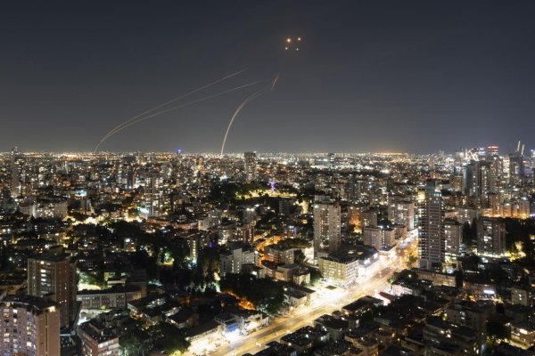 Hamas vypálil v prvých minútach nového roka na Izrael vyše 20 rakiet