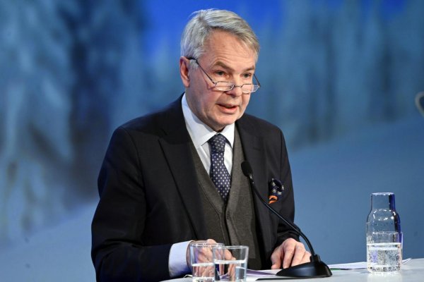 Podľa fínskeho ministra zahraničných vecí musí Fínsko zvážiť vstup do NATO bez Švédska 