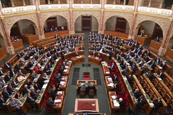 Vstup Švédska do NATO nie je na programe ani jarnej schôdze maďarského parlamentu