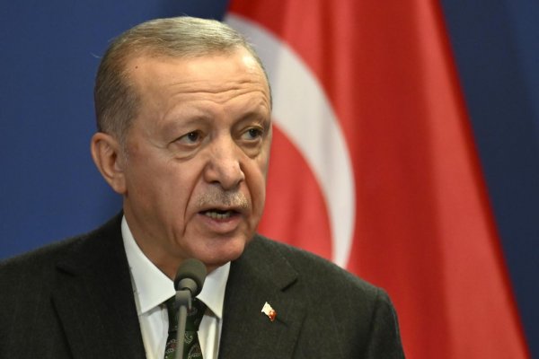 Parlamentný výbor v Turecku schválil žiadosť Švédska o vstup do NATO