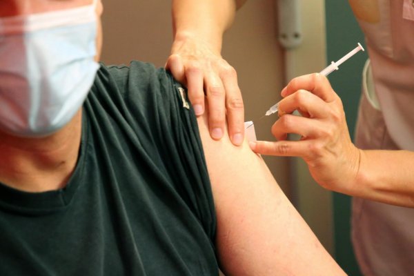 Európska lieková agentúra začala s hodnotením vakcíny od spoločnosti Sanofi Pasteur