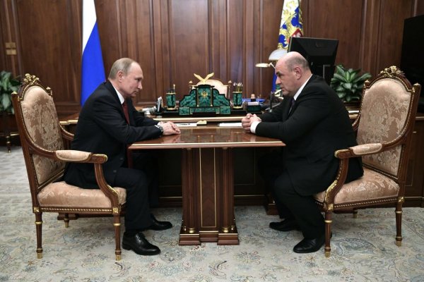Putin navrhol za premiéra Michaila Mišustina