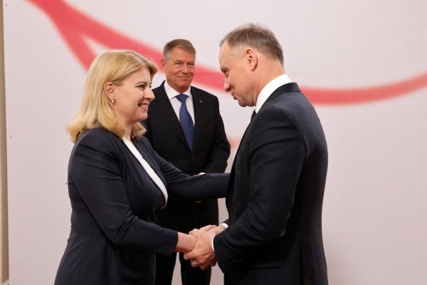 Prezidentka odcestovala do Poľska, Duda jej odovzdá štátne vyznamenanie