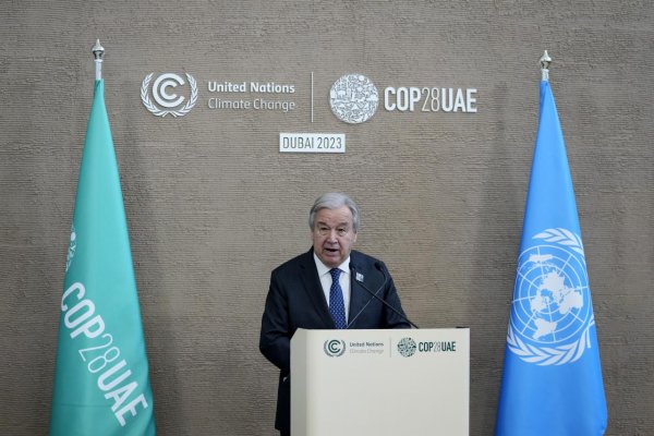 Guterres vyzval COP28 na dohodu o postupnom vyradení fosílnych palív