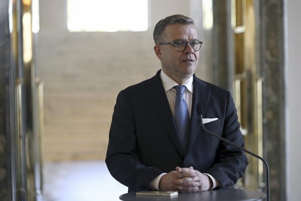 Fínsky parlament potvrdil nového premiéra Petteriho Orpa