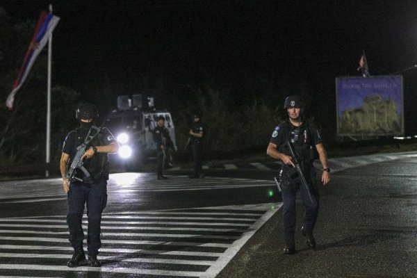 Kosovo po protestoch zatvorilo dva hraničné priechody so Srbskom