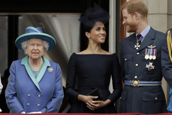Kráľovná podporuje Harryho a Meghan v rozhodnutí osamostatniť sa