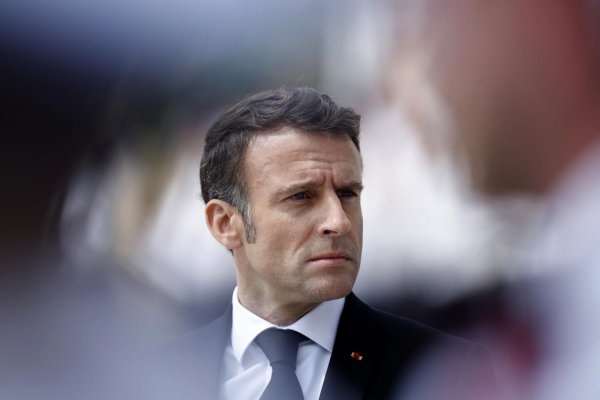 Macron vyzýva na zastavenie znečisťovania životného prostredia plastmi