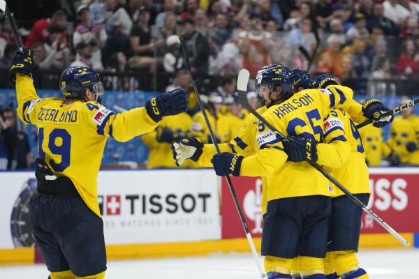 Švédsko porazilo Kanadu, z majstrovstiev sveta si odnáša bronz