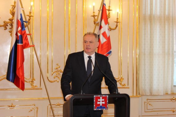 Prezident Kiska zverejnil podrobnosti o spore s Robertom Ficom