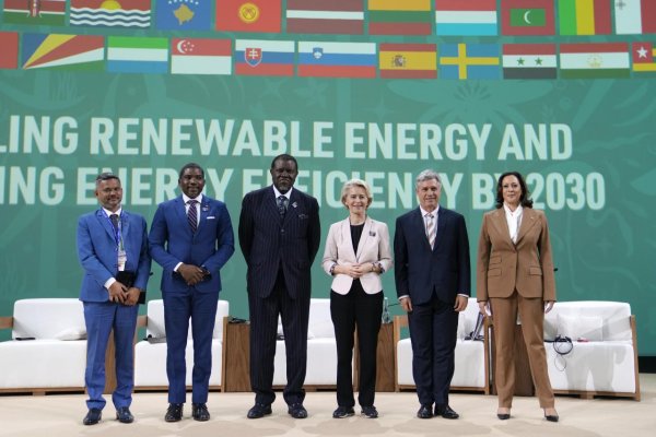 117 krajín sa zaviazalo strojnásobiť kapacitu obnoviteľnej energie